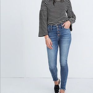 Madewell 10” button front high rise skinny
